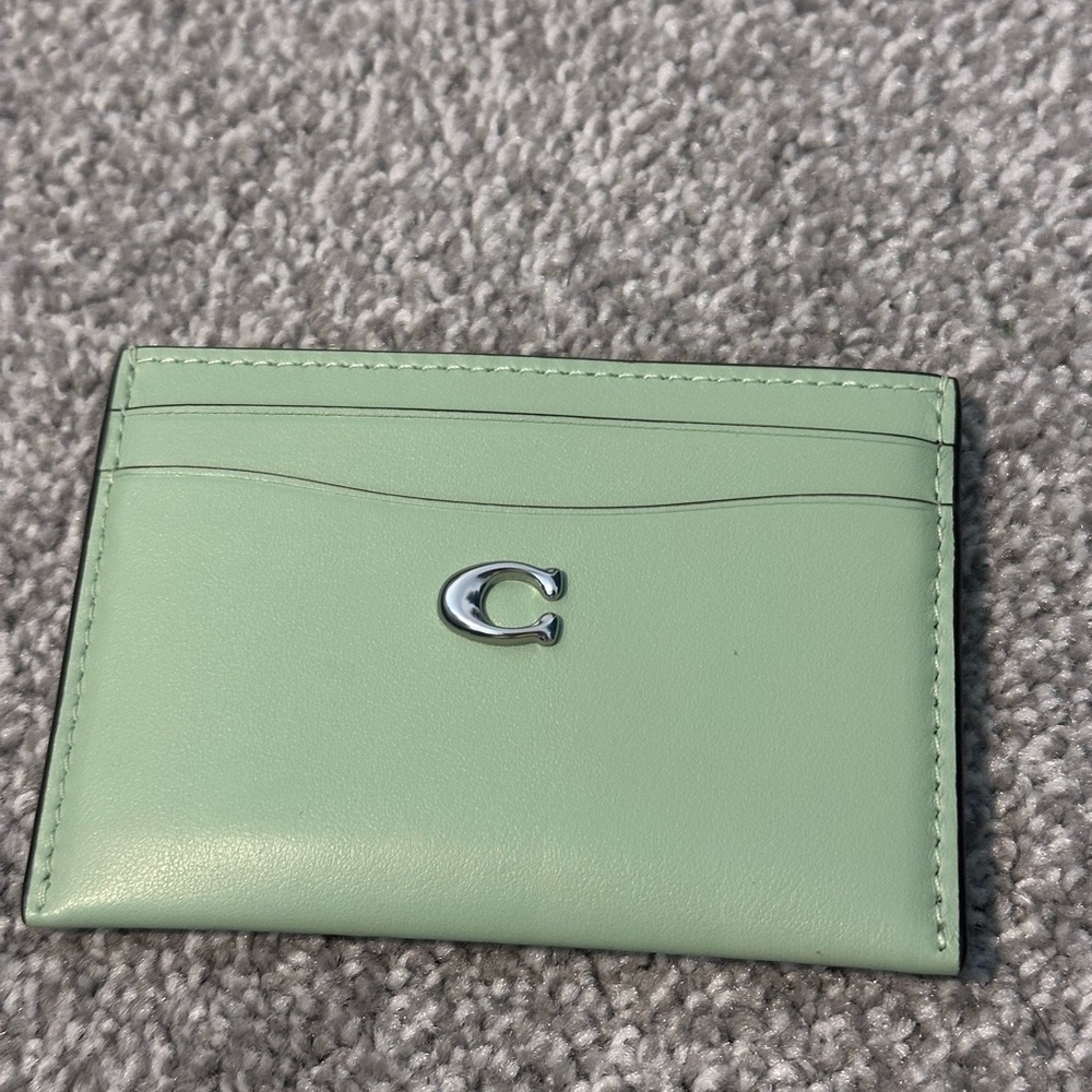 Coach Essential Card Case in Pale Pistachio and silver hardware.